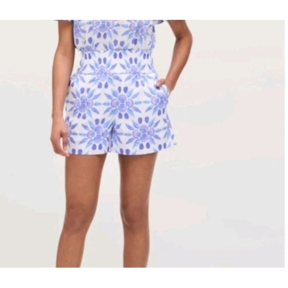 Hill House  Shorts Size Medium Blue‎ White Floral The Livie Nap